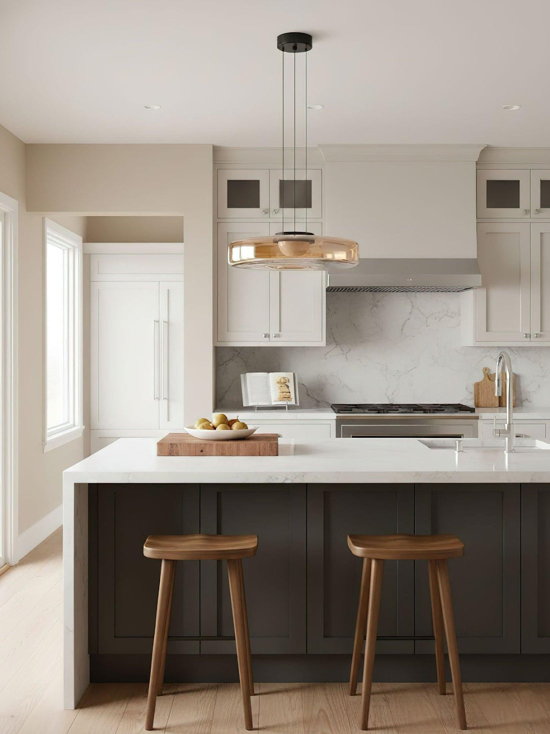 Meridian Glass Pendant Light