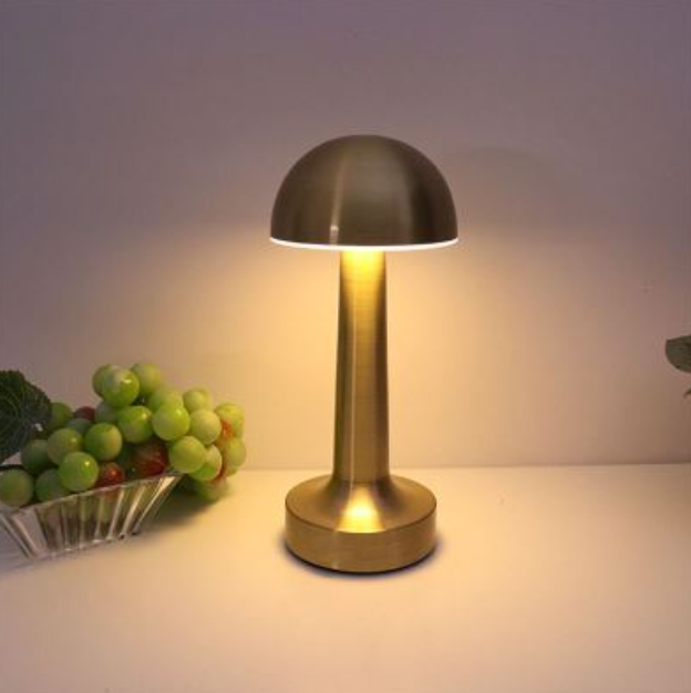 Iris Table Lamp