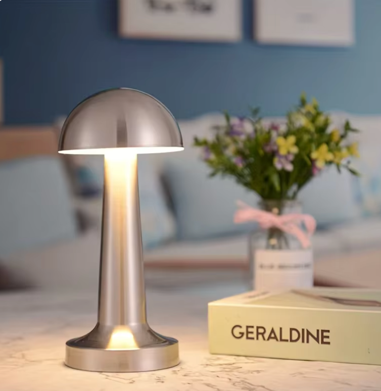 Iris Table Lamp