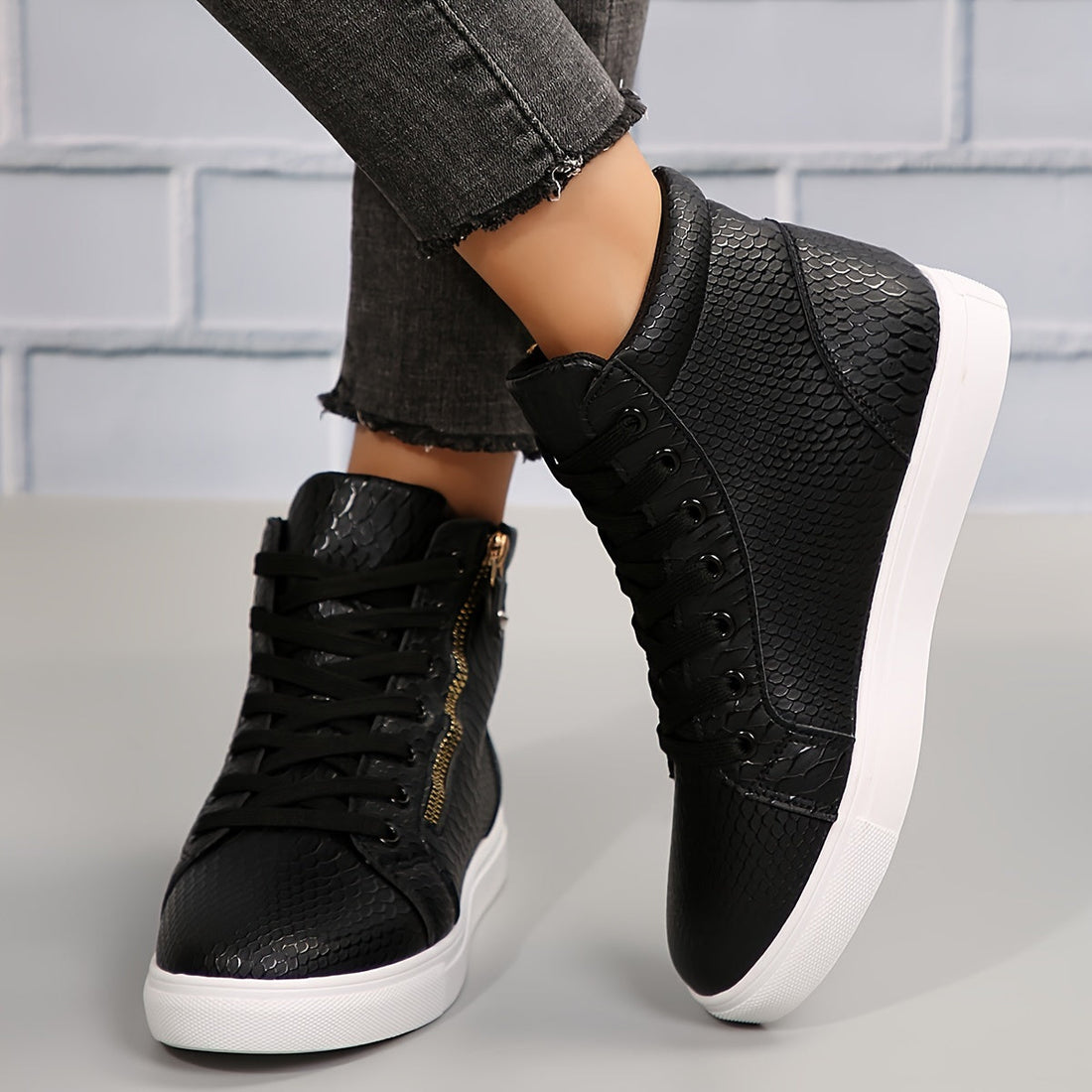 Kinsley High-Top Sneakers