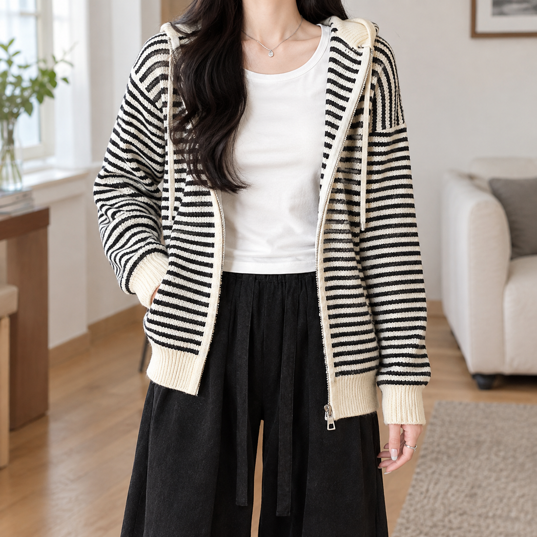 Berenice-Marie Balloon Cardigan - Black