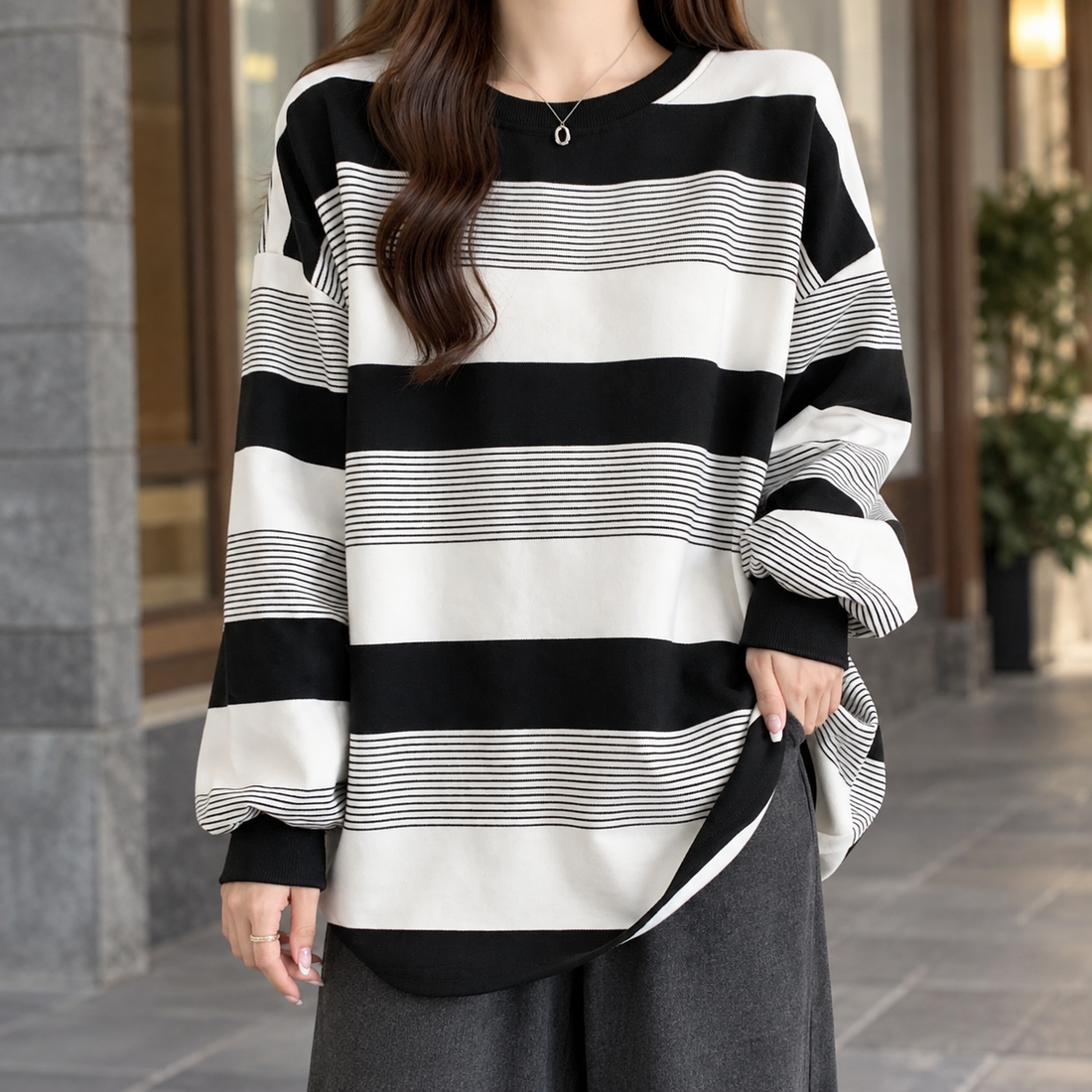 Danielle Striped Sweatshirt - Black