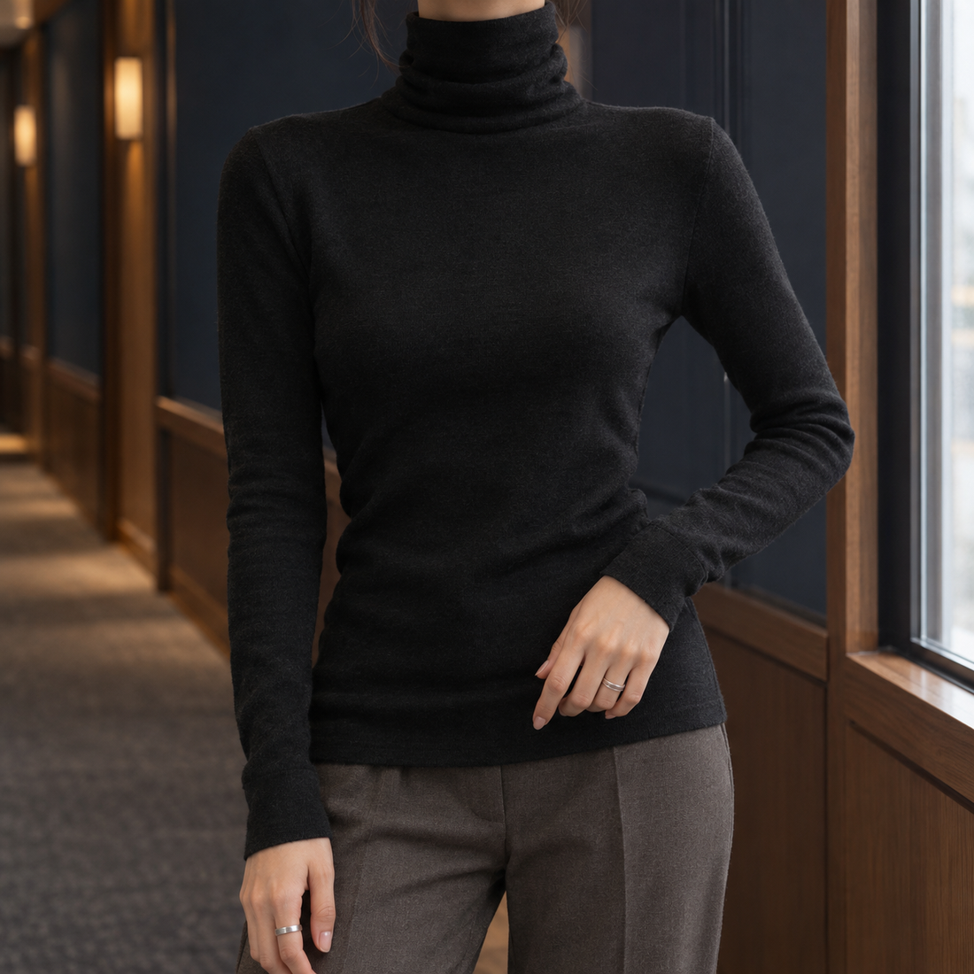 Grace-Hope Slim Turtleneck - Black