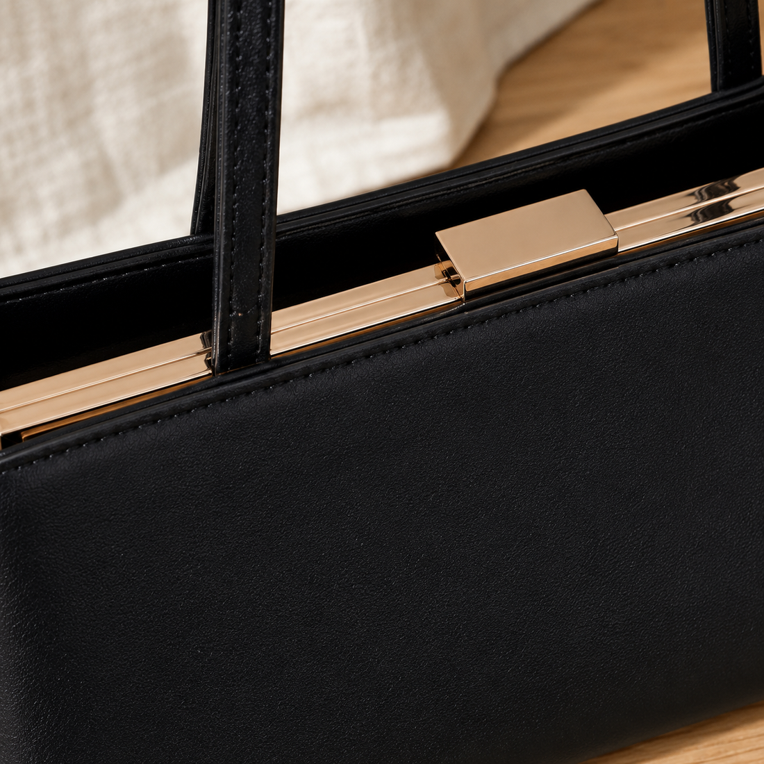 Bonetti Clasp Handbag - Lead Product Detail