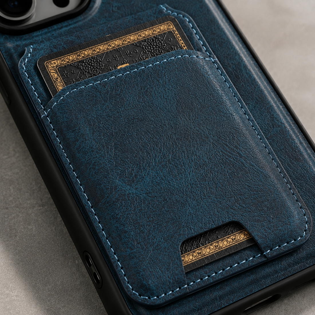 Bruni Magnetic Wallet Case - Lead Product Detail