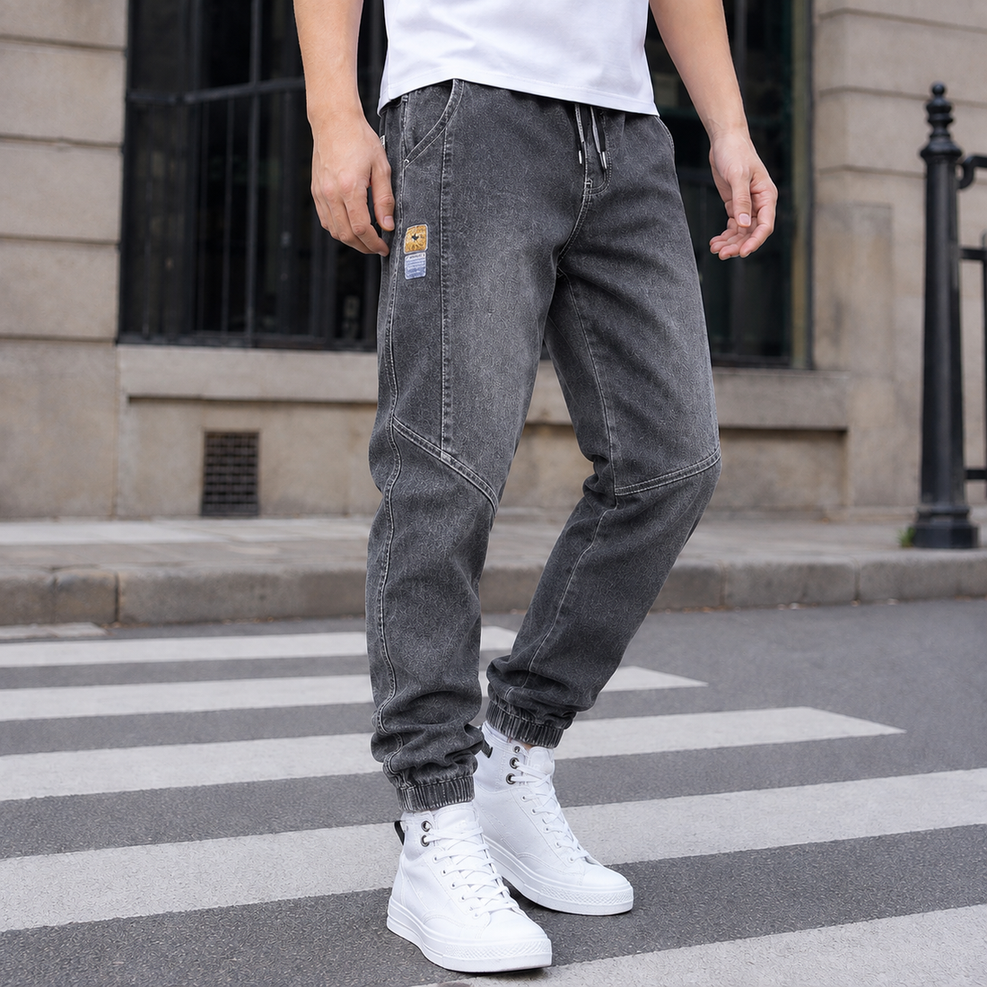 Forrester-West Tapered Jeans - Gray