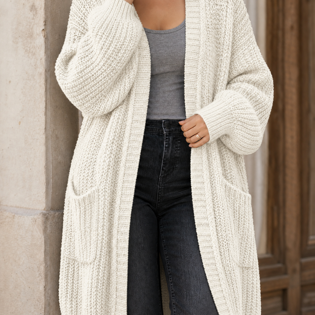 Alexandra-Faye Chunky Cardigan - White
