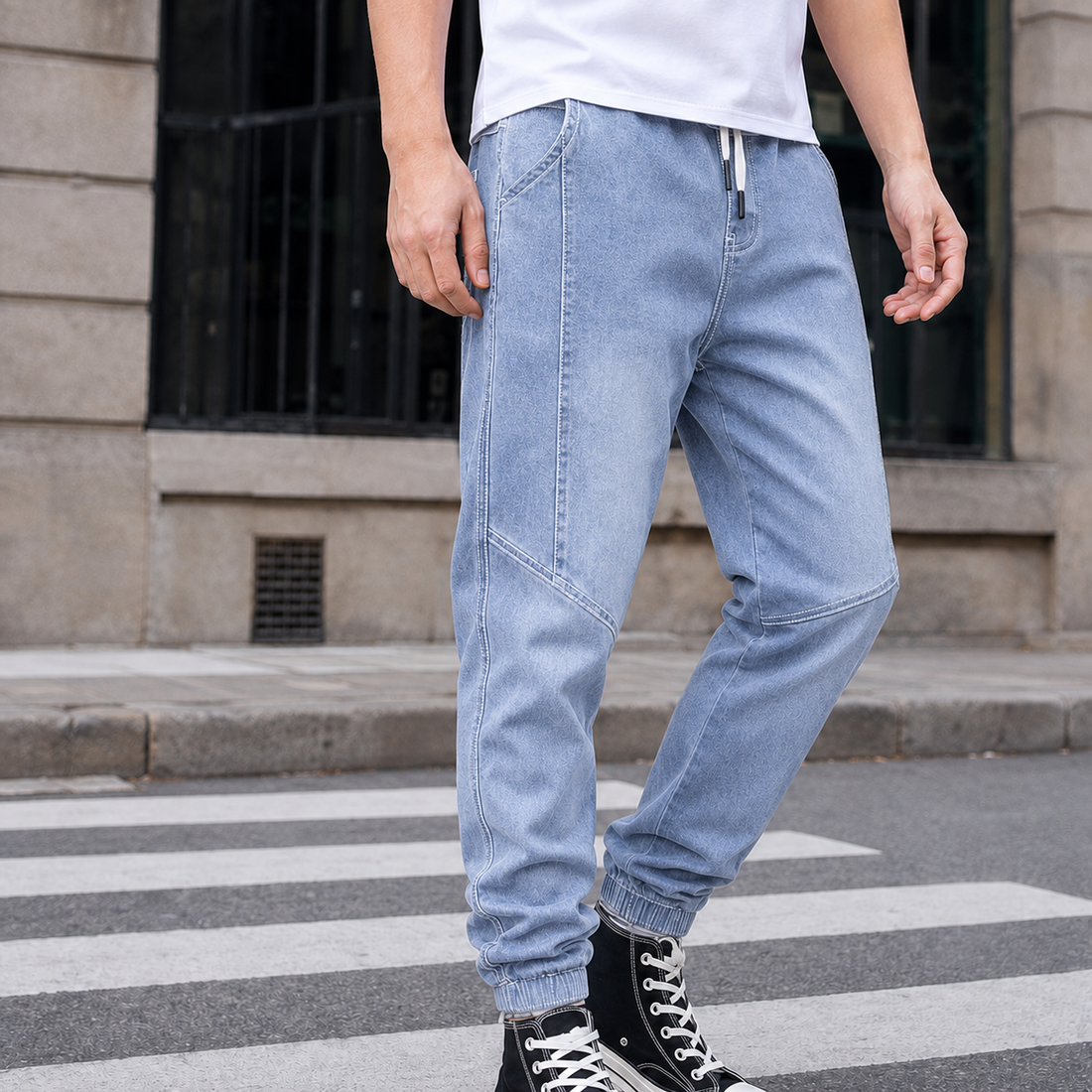Forrester-West Tapered Jeans - Light Blue
