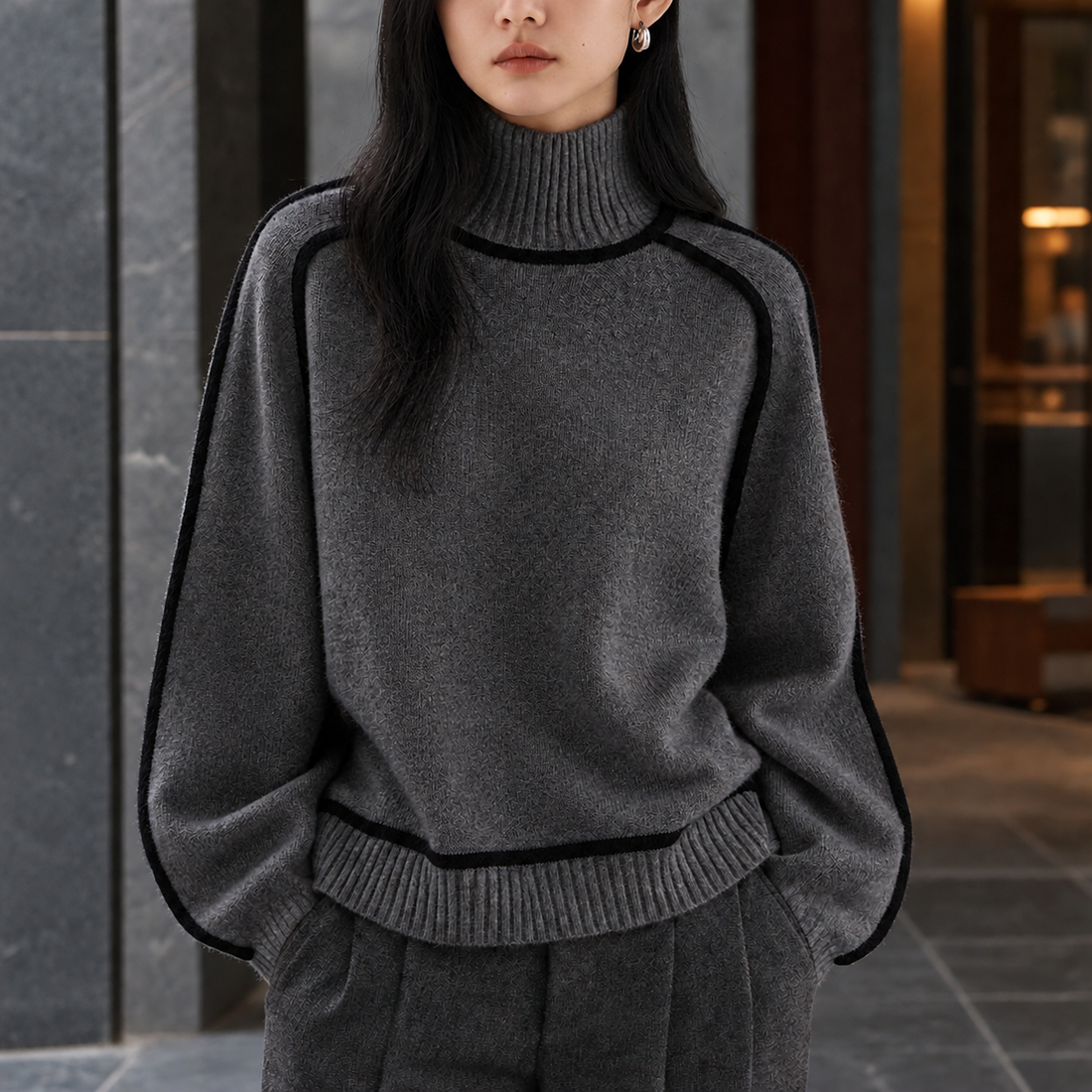 Bethany-Louise Contrast Turtleneck Sweater - Charcoal Gray