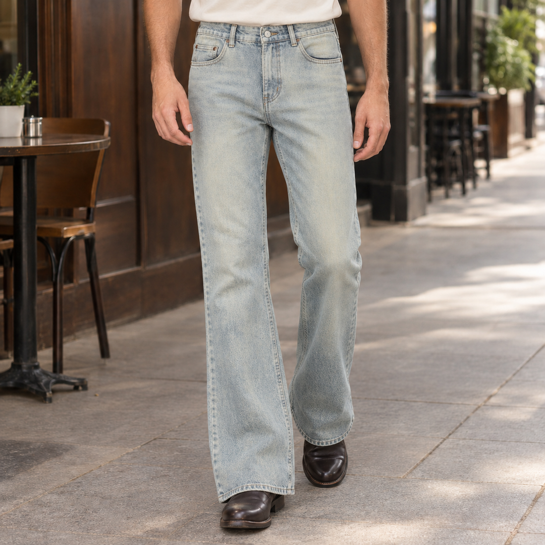 Waldemar-Flynn Flared Jeans - Stonewash Blue