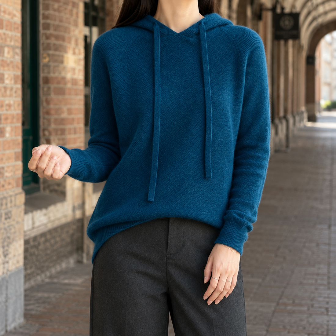Gabriella-Rose Merino Wool Sweater - Navy Blue