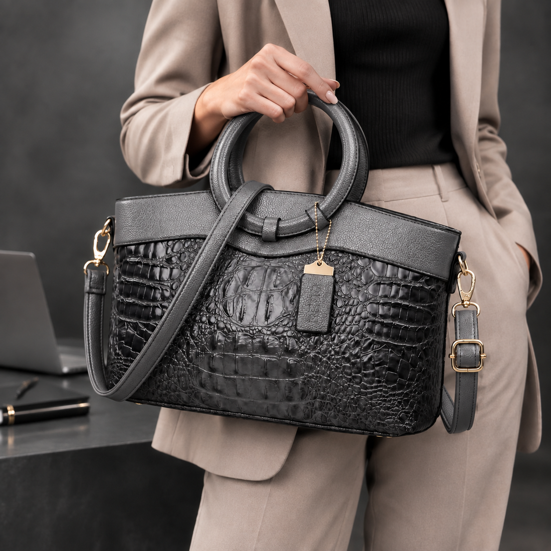 Venturi Croc Embossed Handbag - Gray