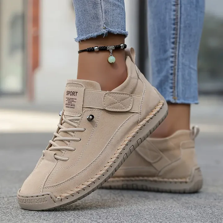 Saela Comfort Sneakers