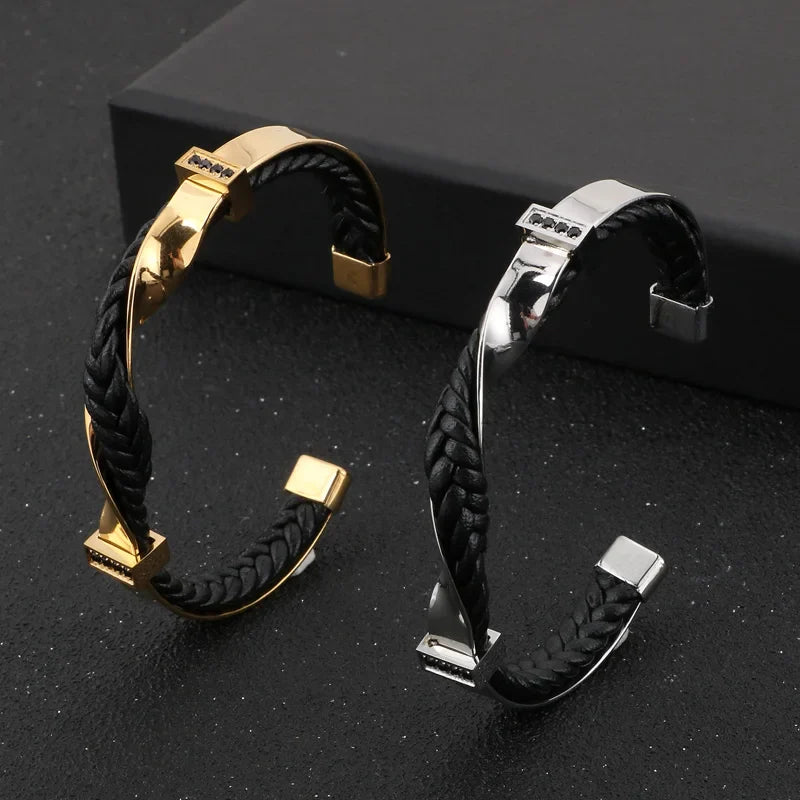 Aldric Leather Cuff