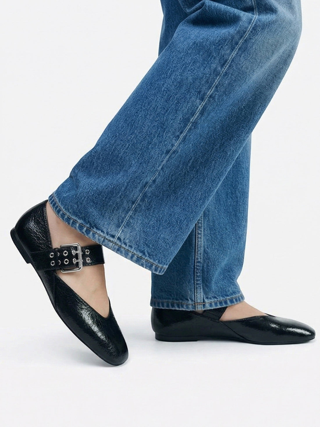 Arden Buckle Mary Janes
