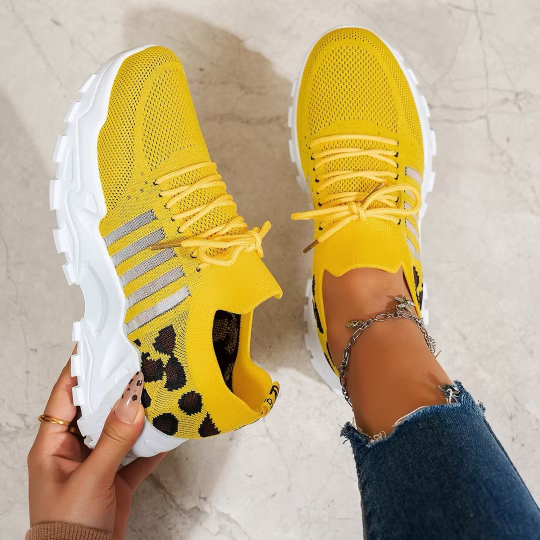 Maica Arch Support Sneakers