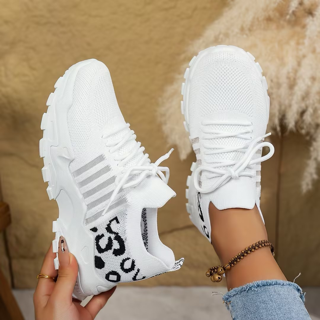Maica Arch Support Sneakers