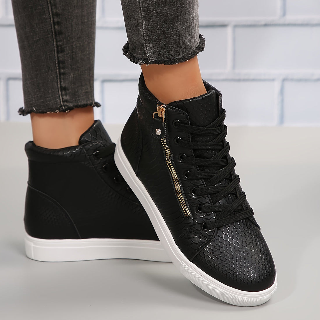 Kinsley High-Top Sneakers