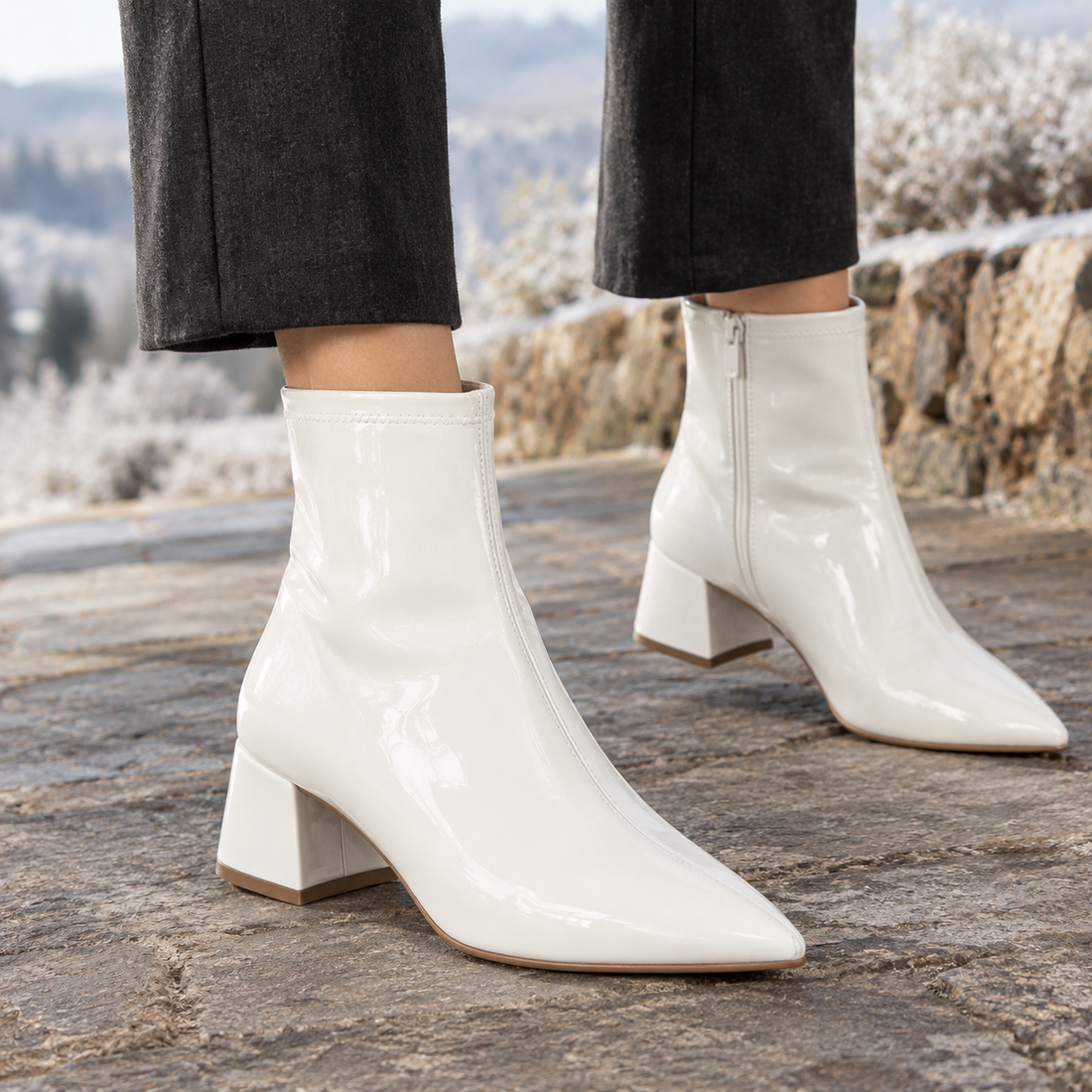 Milano-Vico Pointed Ankle Boots - White