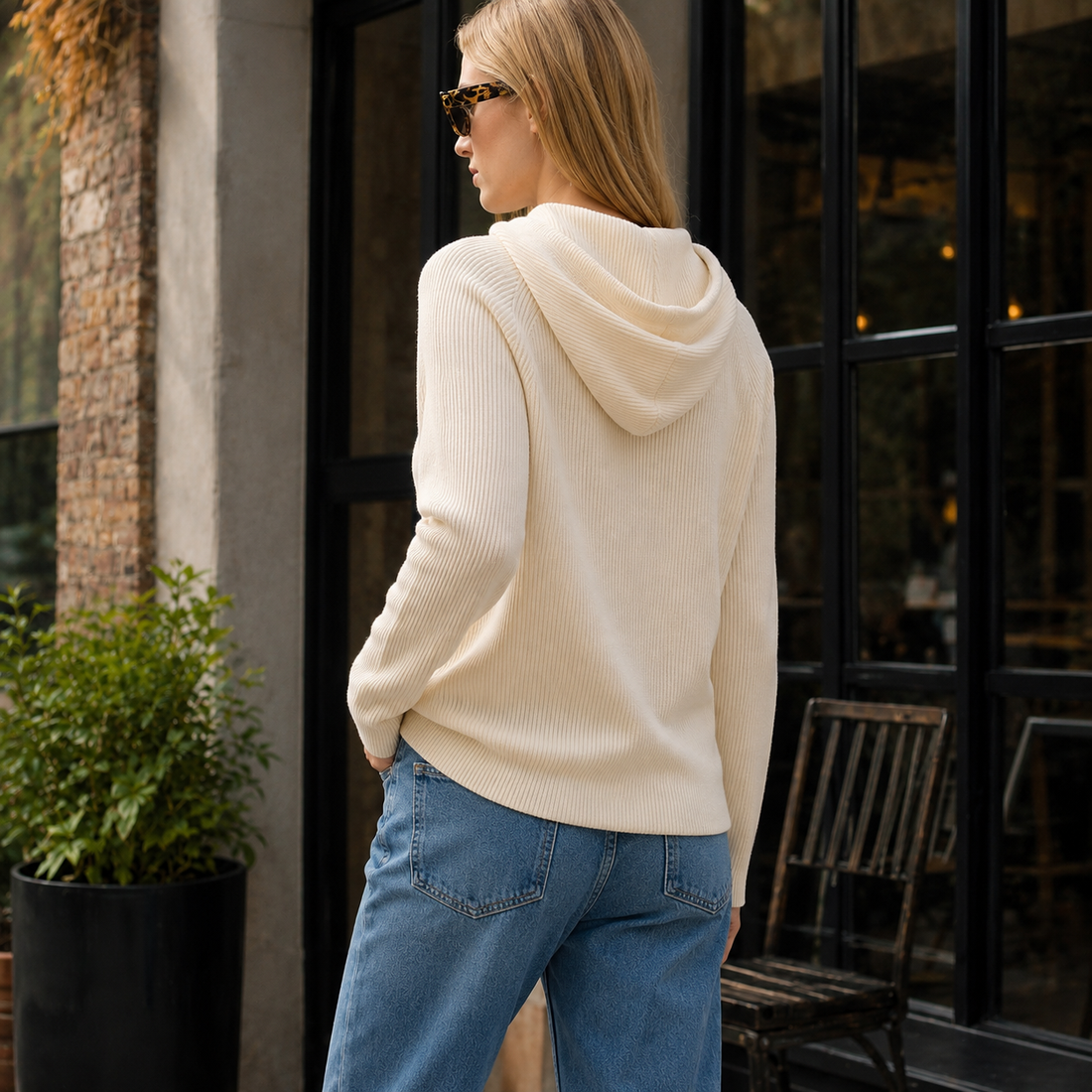 Maia Cashmere Sweater - Lead Alternate View