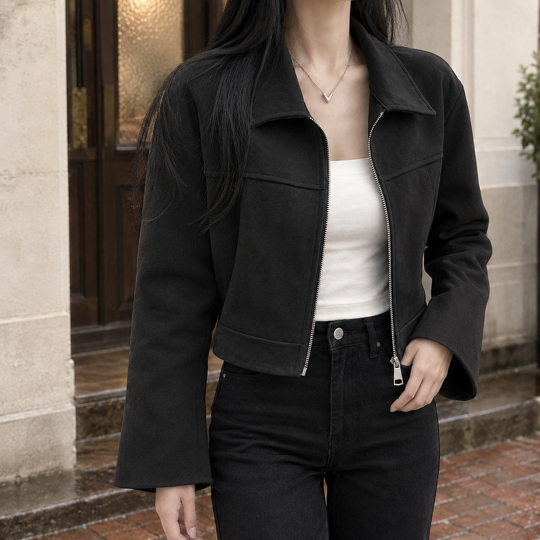 Violet Cropped Jacket - Black
