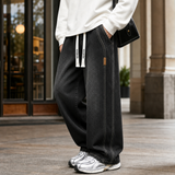 Lambert Relaxed Fit Jeans - Black
