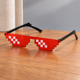 Godfrey Pixel Sunglasses - Red