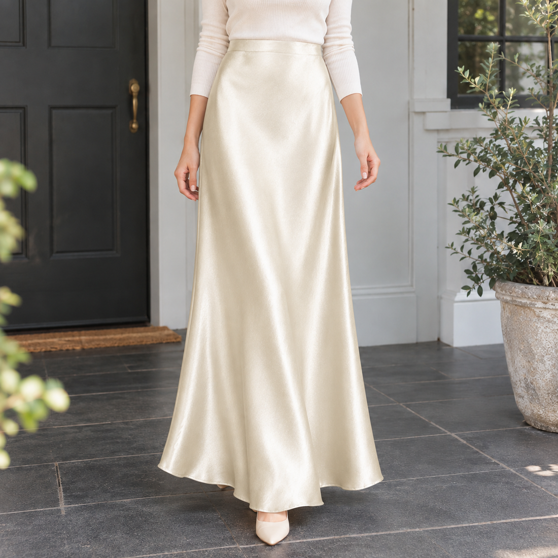 Molly Fluid Maxi Skirt - Champagne