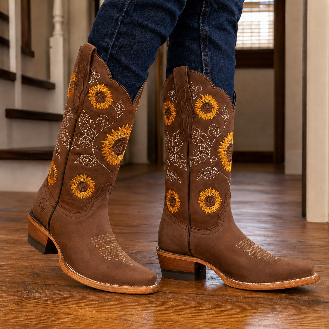 Serrano Floral Western Boots - Brown