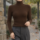 Eliana-Jane Ribbed Turtleneck - Brown