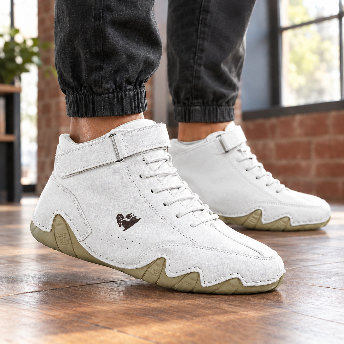 Landriani High Top Sneakers - White