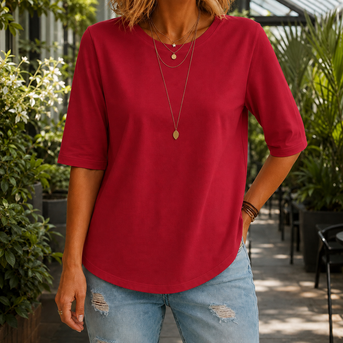Sabine-Mae Relaxed Tee - Red