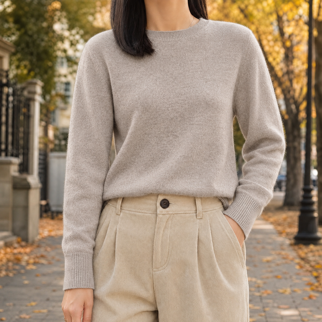 Alexandra-Pearl Crew Neck Sweater - Khaki